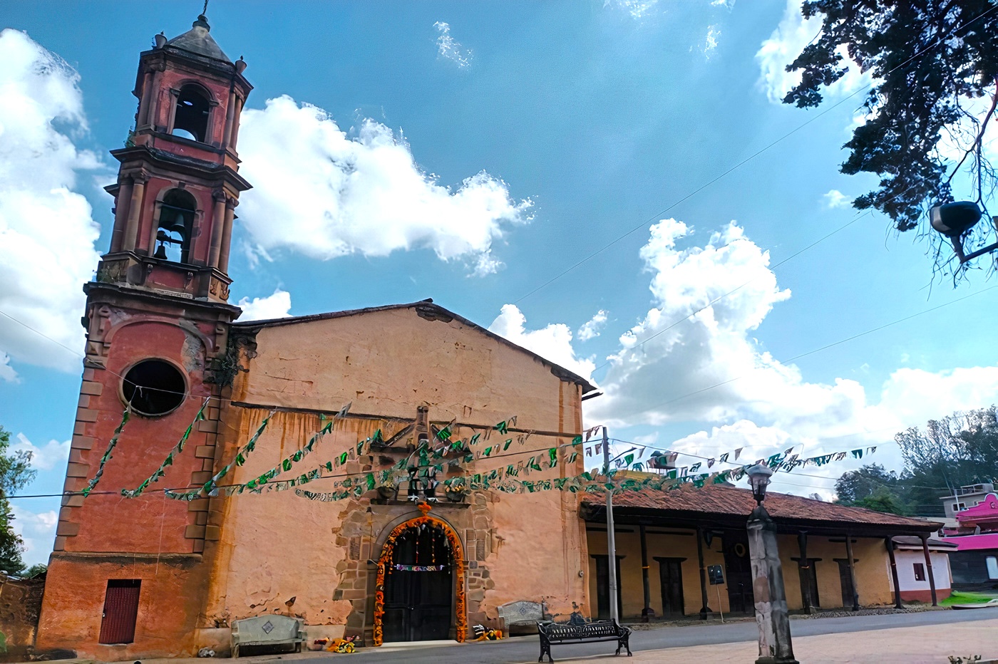 Templo de san Pedro Apóstol