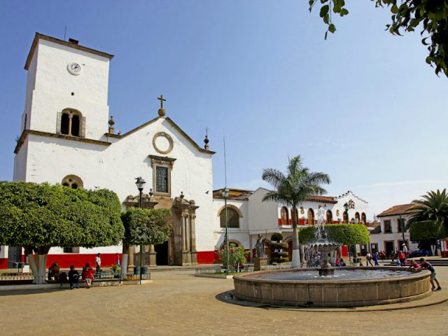 Tacámbaro Cathedral (Cathedral of San Jerónimo)